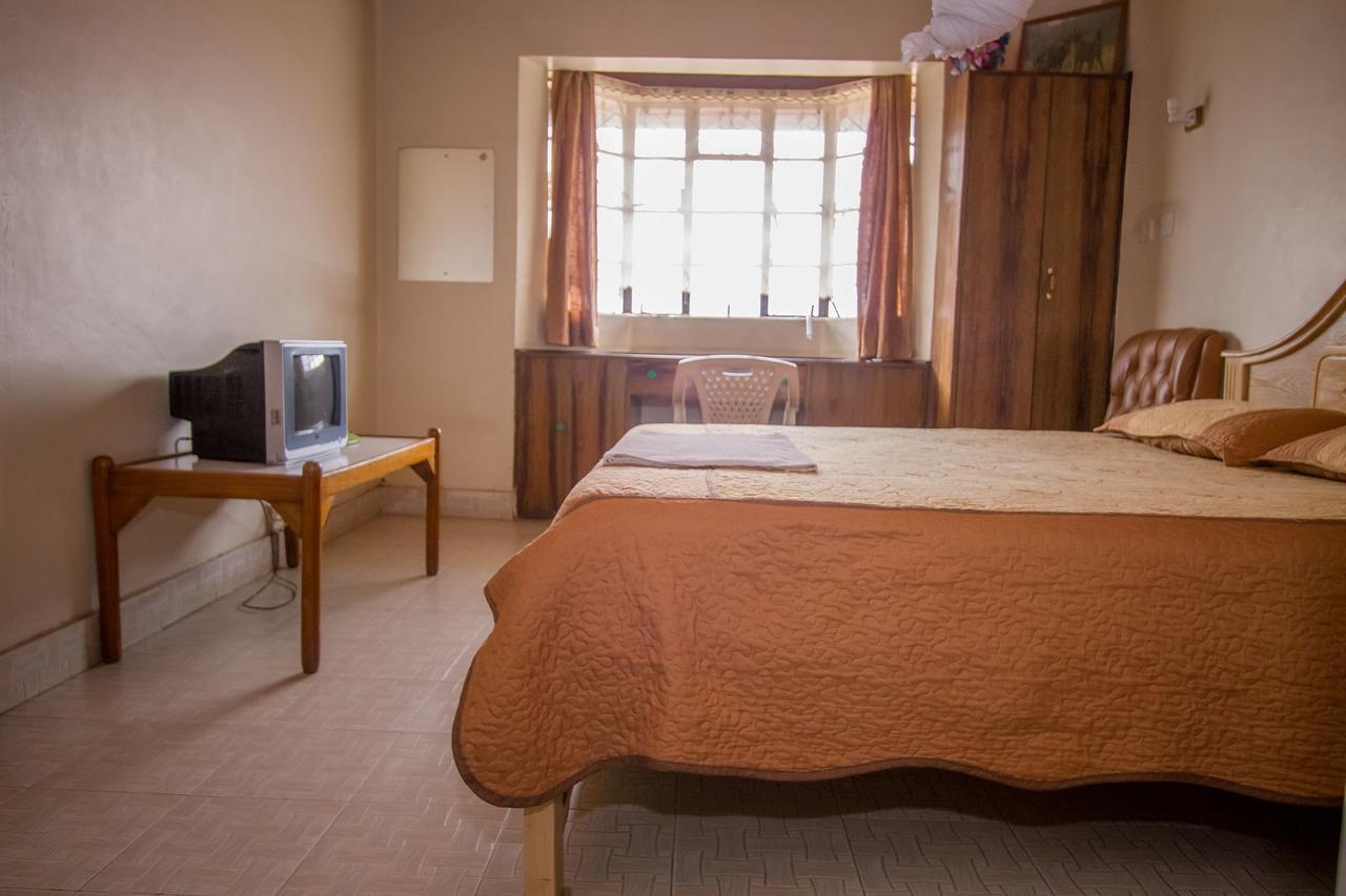 Hotel Genevieve Nakuru Exterior photo